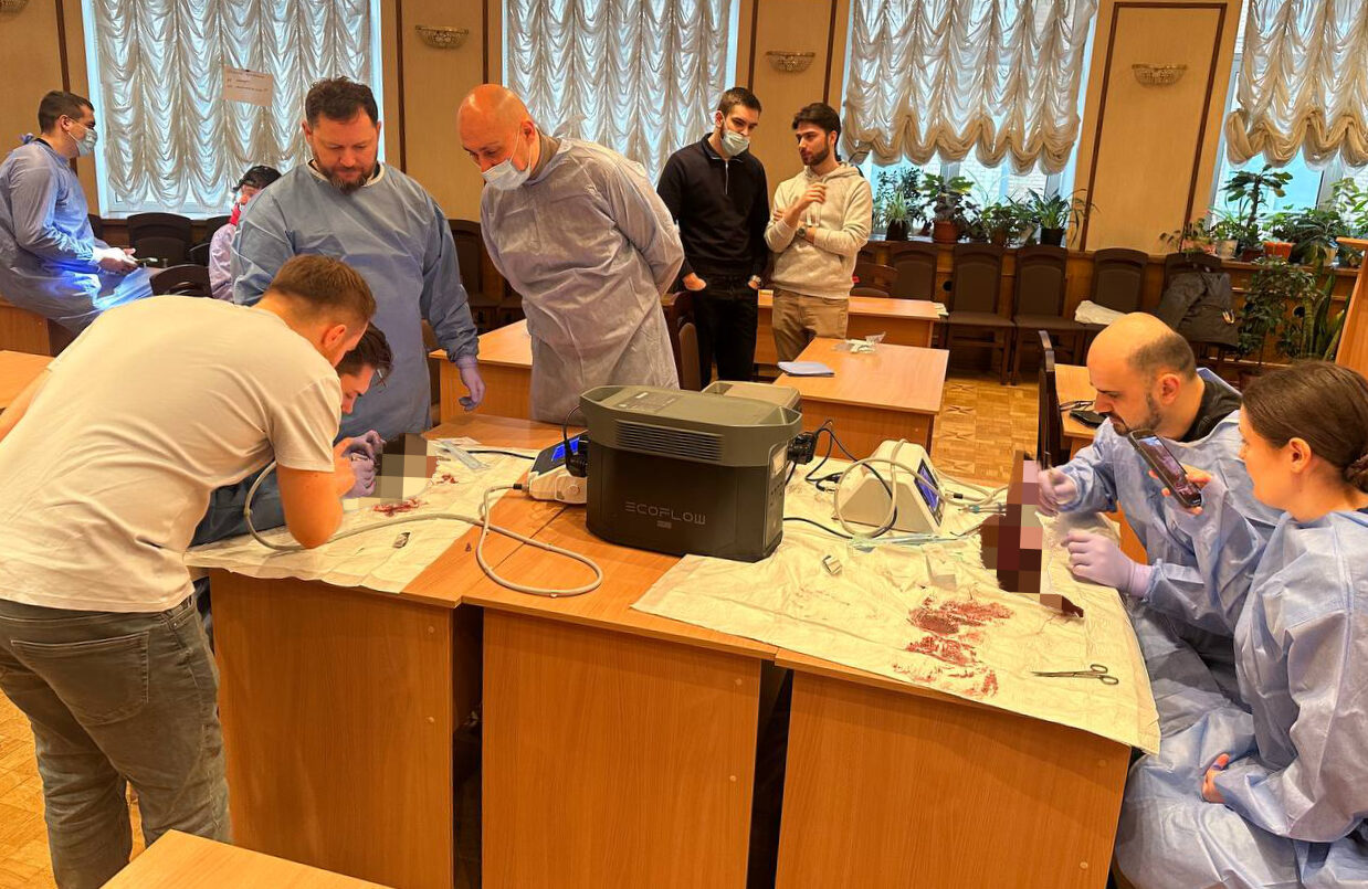 Навчання на циклах спеціалізації триває