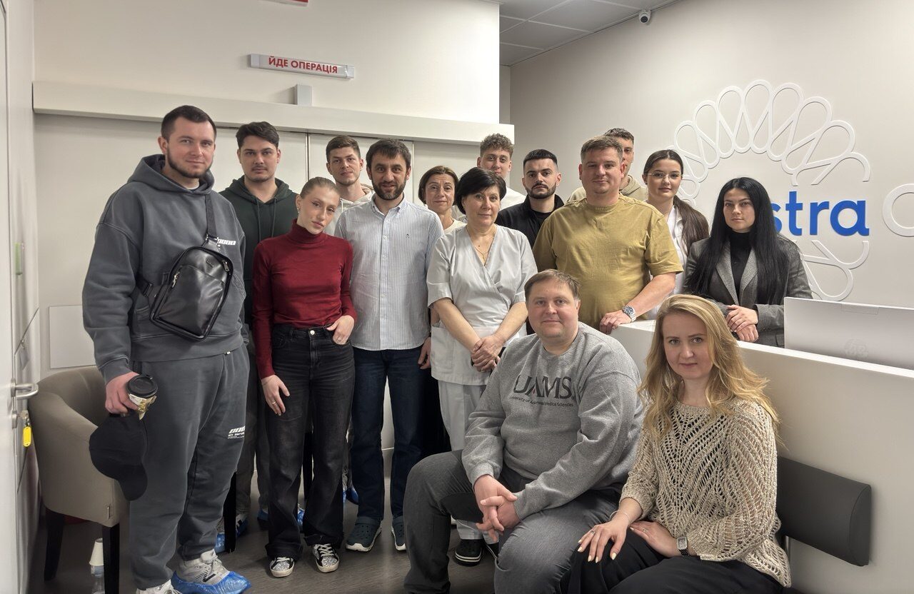 Жива хірургія третіх молярів: практичний майстер-клас у Києві